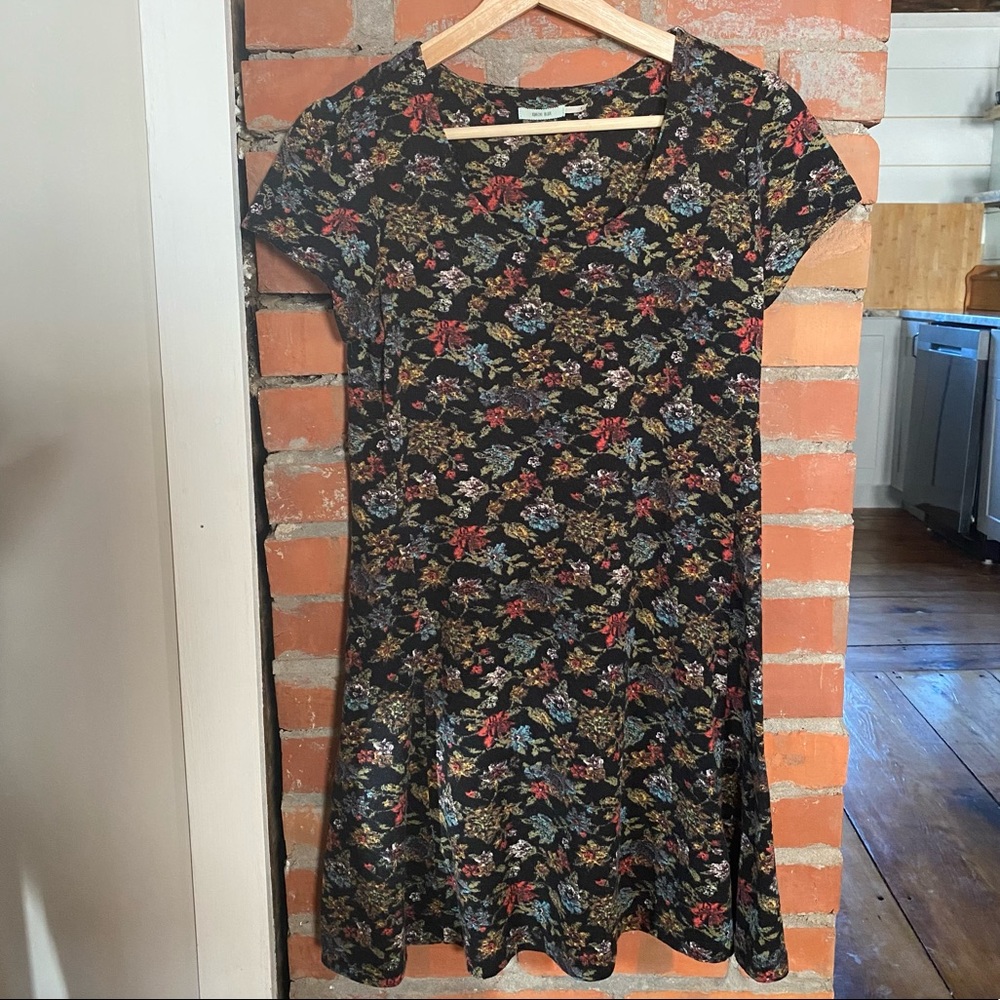 Floral skater dress kimchi blue small